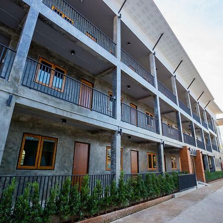 Ton Fang Hotel Exterior foto